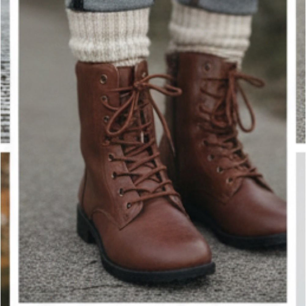 Olivia & Kate | combat boots size 7
